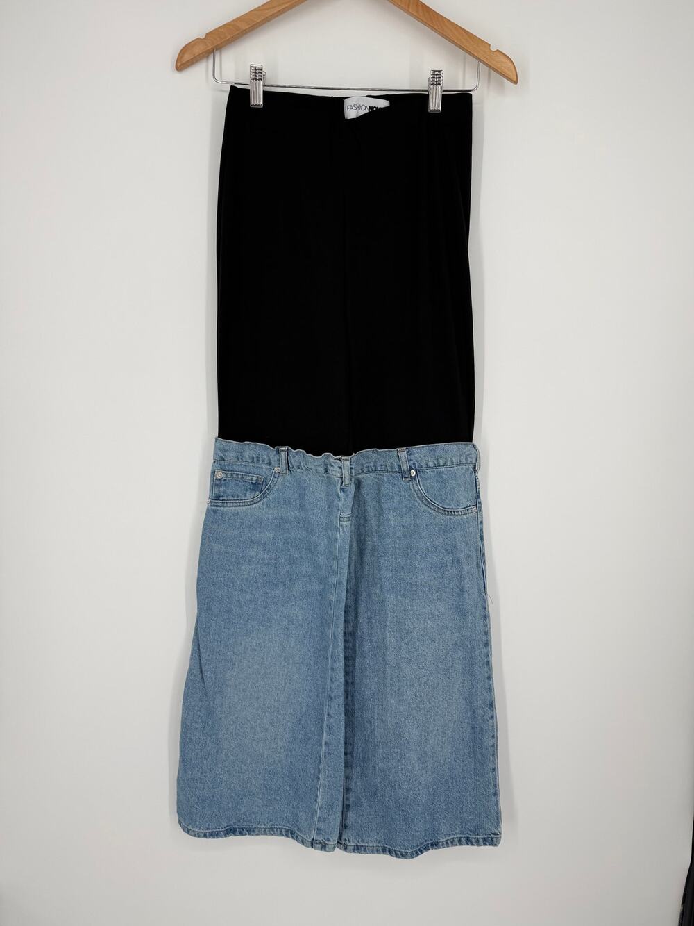 FashionNova Stretch Waist flare Leg Two-Tone pants Black Stretch Blue Denim SZ 7